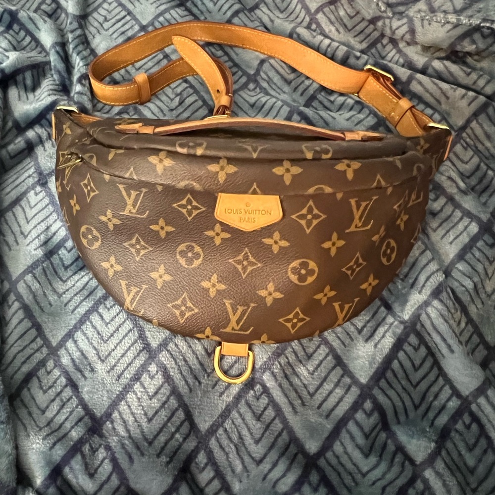 Louis Vuitton Bumbag